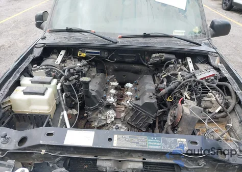 2005 Ford Ranger Edge/Fx4 Level Ii/Fx4 Off-Road/Xlt z USA, uszkodzony, nr VIN 1FTZR45E75PA38333